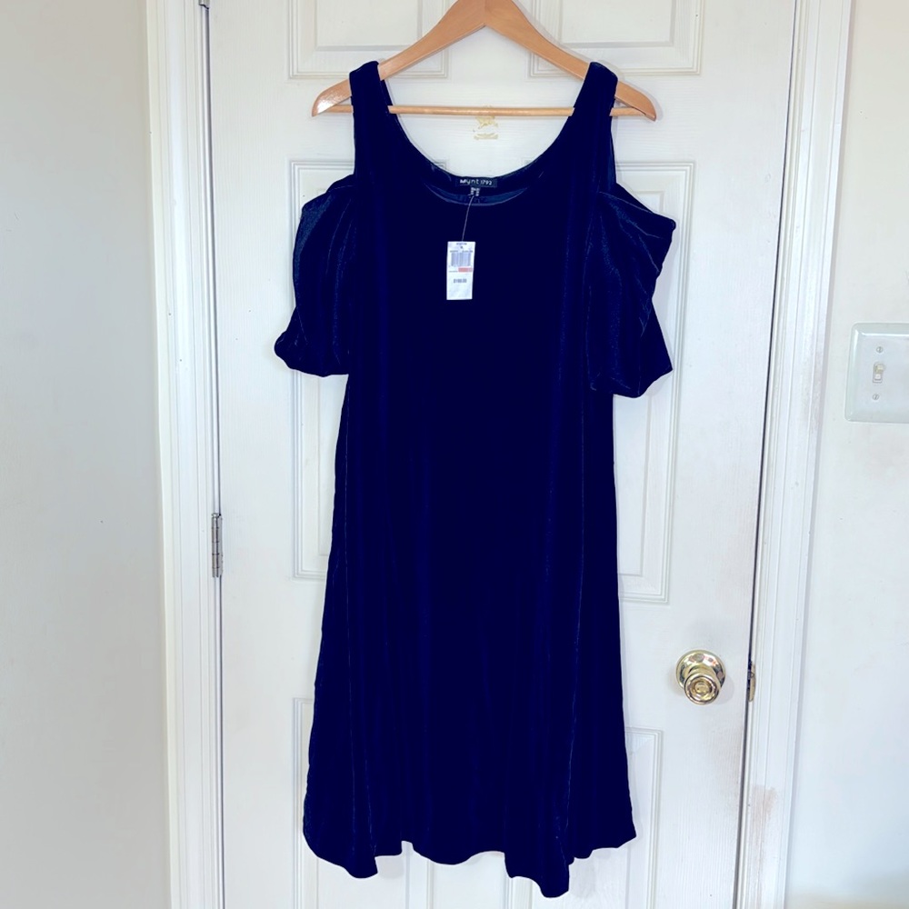 NWT Black / Navy Velvet Cold Shoulder Wedding Graduation Dress Plus Size 2X
